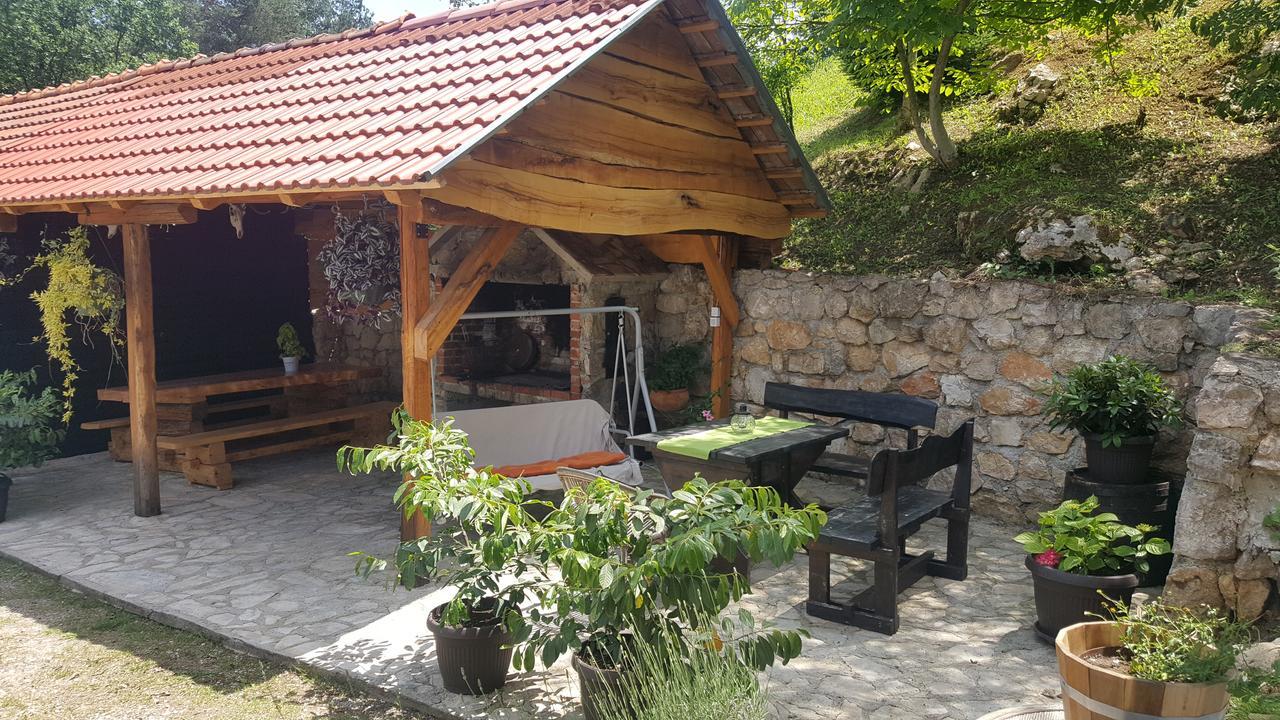 Guest House Iva Slunj Ngoại thất bức ảnh